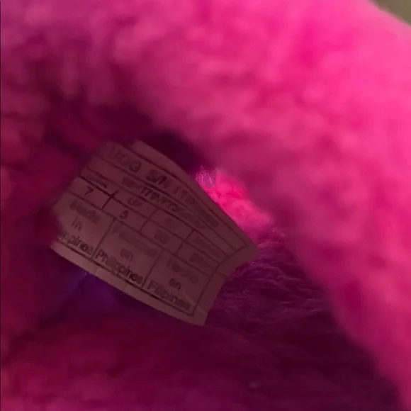 UGG Vibrant Pink Fluffy Slippers - Picture 5 of 5